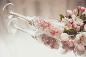 Spring wines, flowers on plate